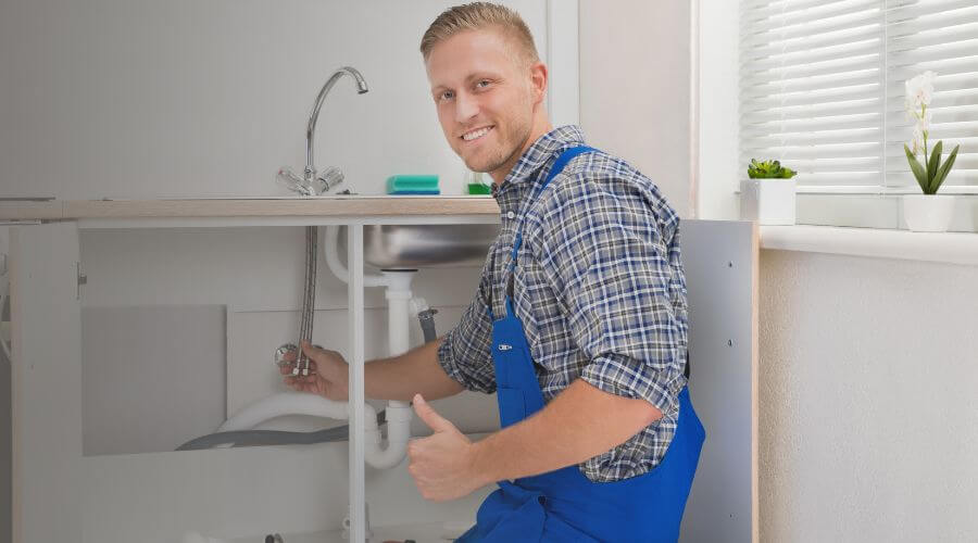 Expert burst pipe repair services in Charleston, TN
